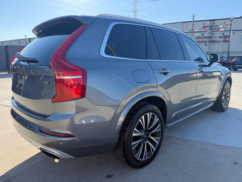 2020 Volvo XC90 T5 Momentum