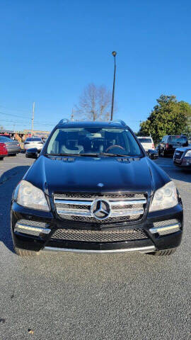 2011 Mercedes-Benz GL-Class for sale at DDN & G Auto Sales in Newnan GA