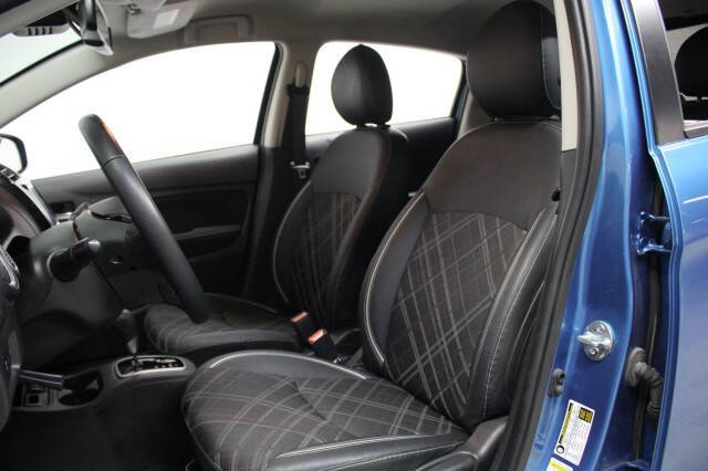 2024 Mitsubishi Mirage SE