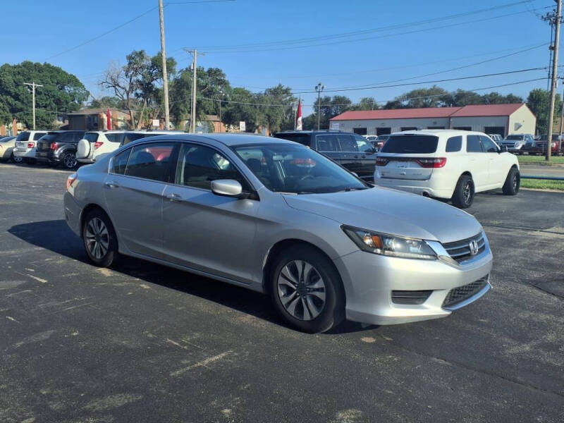 2013 Honda Accord LX's photo