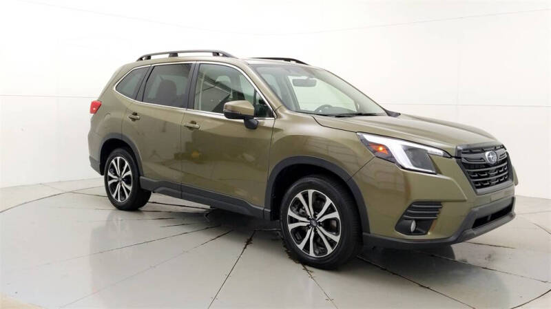 Used 2023 Subaru Forester Limited with VIN JF2SKAPC7PH415192 for sale in North Olmsted, OH