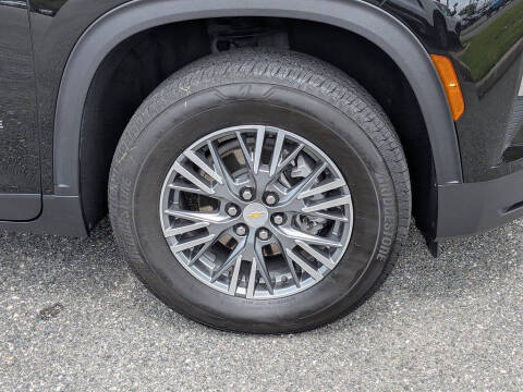 2024 Chevrolet Traverse LT