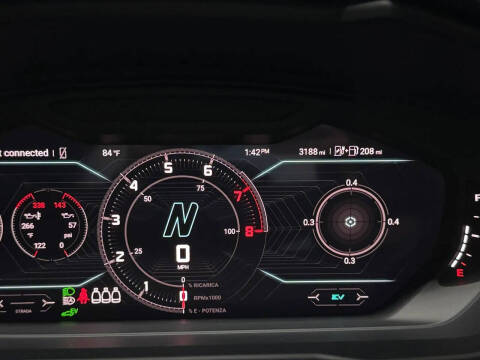 2025 Lamborghini Urus SE