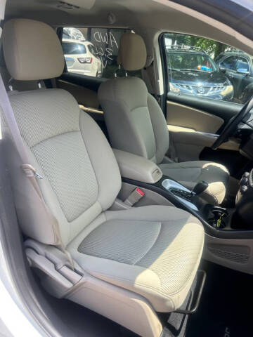 2017 Dodge Journey SE