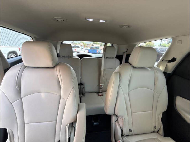 2020 Buick Enclave Essence