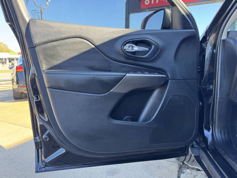 2020 Jeep Cherokee Latitude