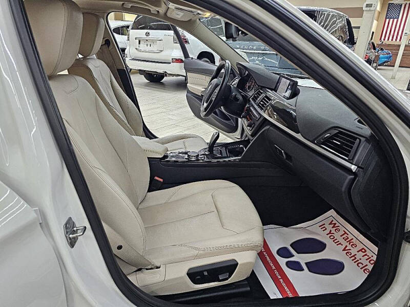 2015 BMW 3 Series 328i