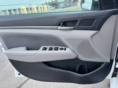 2017 Hyundai Elantra Value Edition