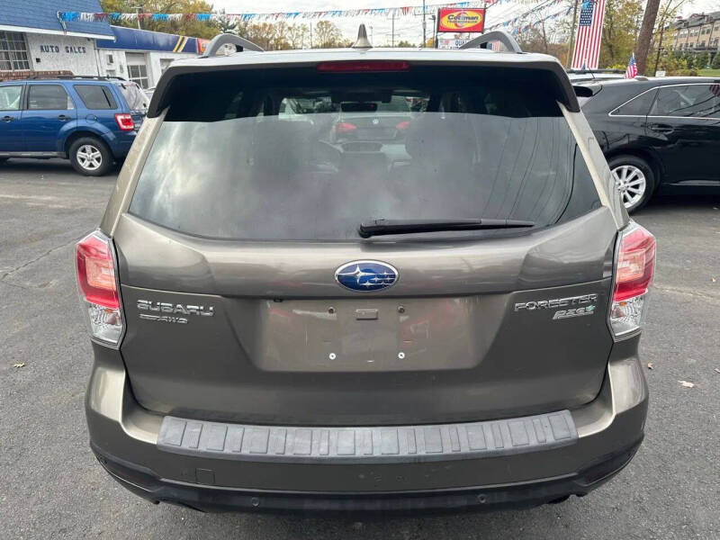 2017 Subaru Forester 2.5i Touring