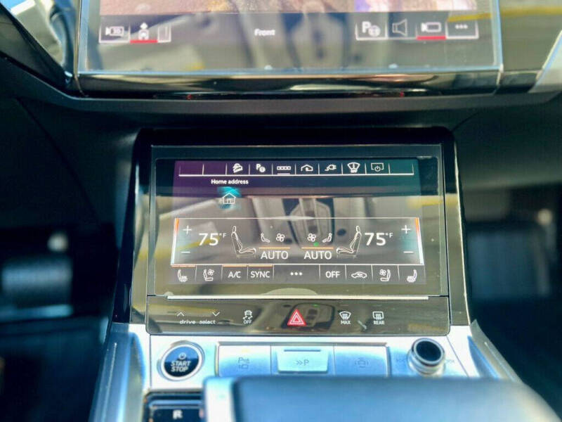 2024 Audi Q8 e-tron quattro Prestige