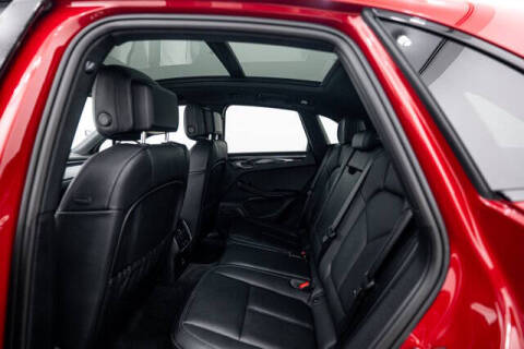 2026 Porsche Macan T