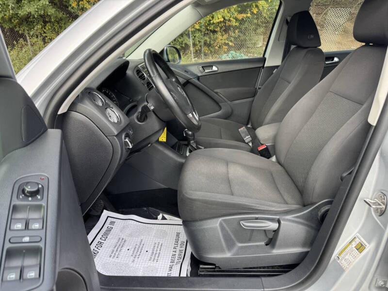 2013 Volkswagen Tiguan S