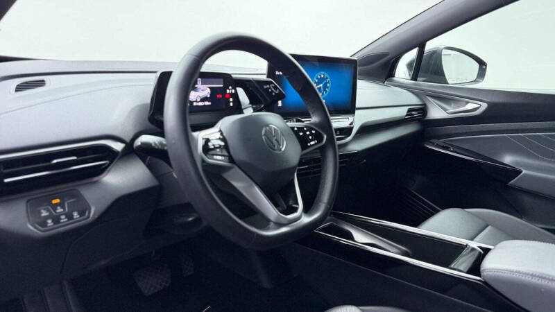 2023 Volkswagen ID.4 Pro S Plus