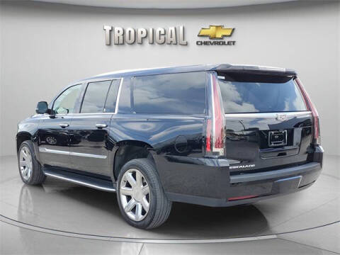 2020 Cadillac Escalade ESV Luxury