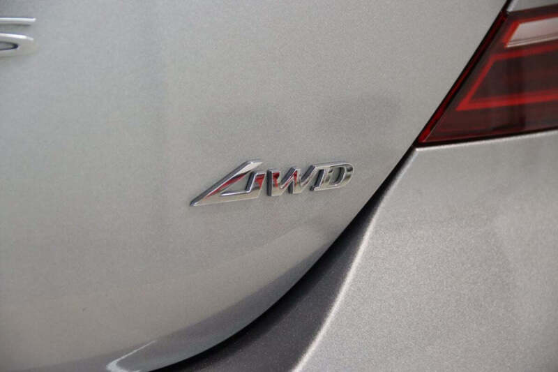 2023 Genesis G70