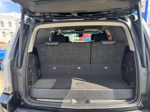 2017 GMC Yukon SLT