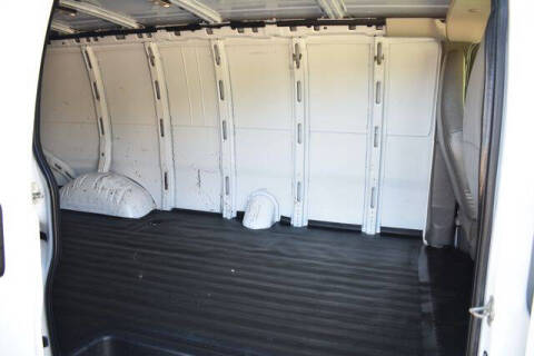 2023 Chevrolet Express 2500