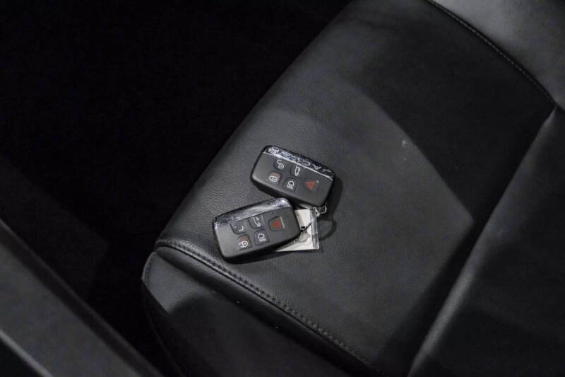 2017 Jaguar F-PACE 35t Premium