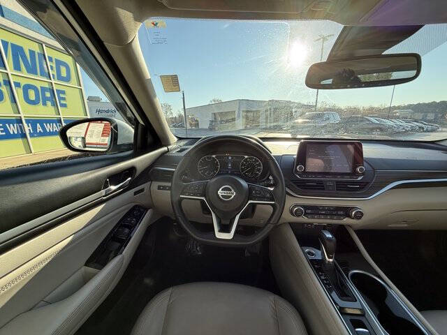 2021 Nissan Altima 2.5 Platinum