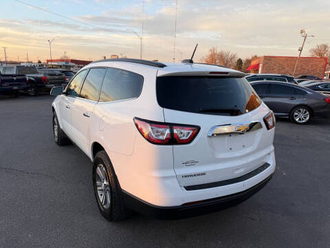 2017 Chevrolet Traverse LT