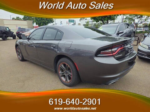 2015 Dodge Charger SE