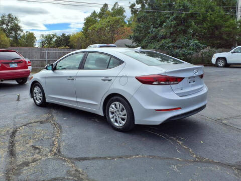 2017 Hyundai Elantra