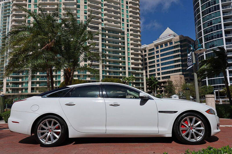 2014 Jaguar XJ