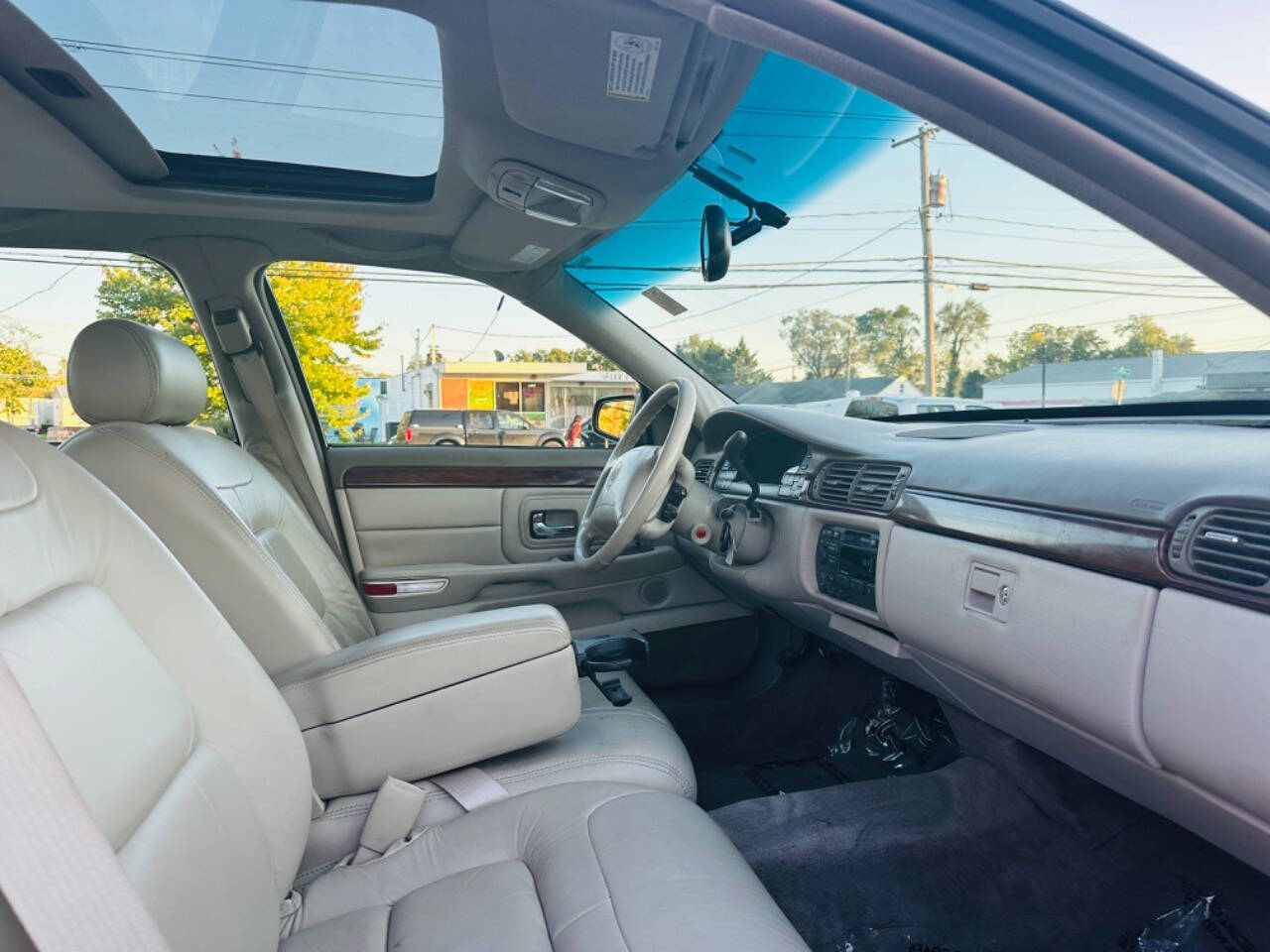 1998 Cadillac DeVille for sale at American Dream Motors in Winchester, VA