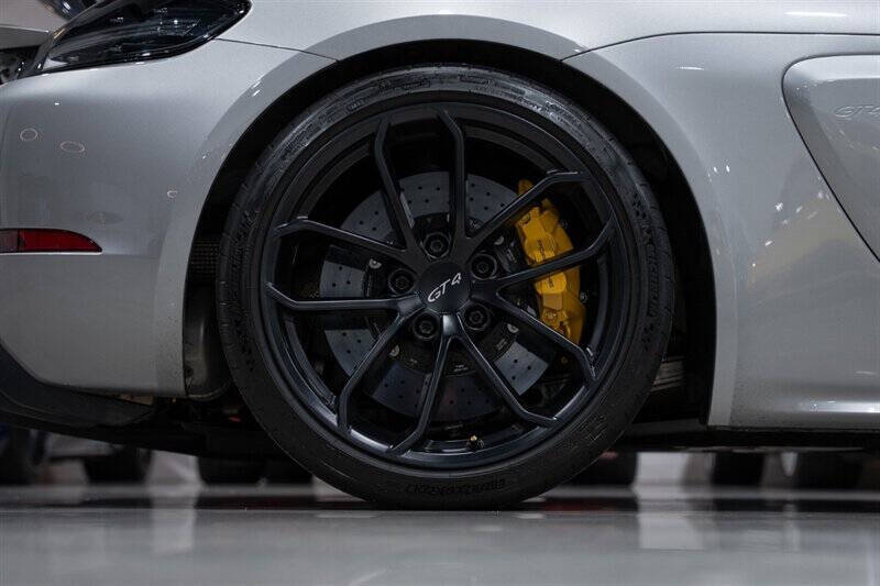 2020 Porsche 718 Cayman GT4