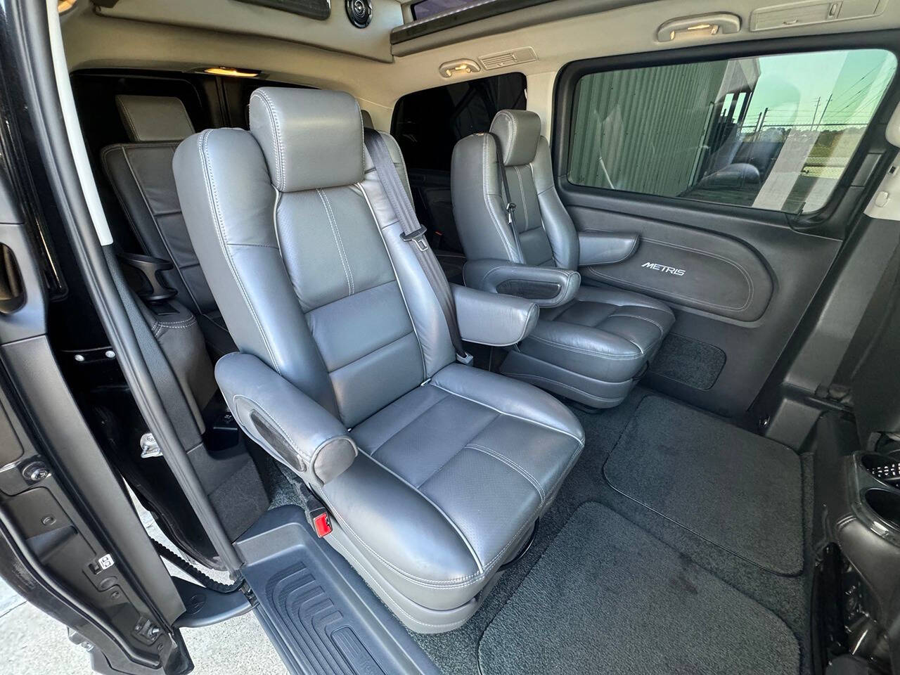 2019 Mercedes-Benz Metris for sale at Carnival Car Company in Victoria, TX