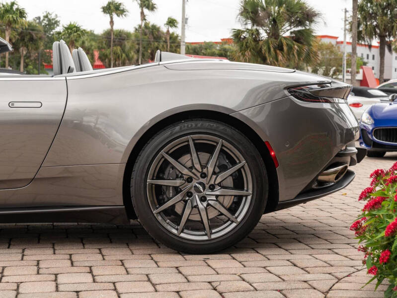 2020 Aston Martin DB11 Volante