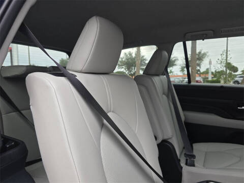 2026 Toyota Grand Highlander Hybrid XLE