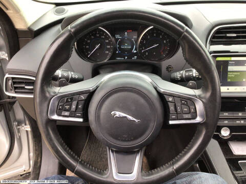 2019 Jaguar F-PACE 25t Prestige