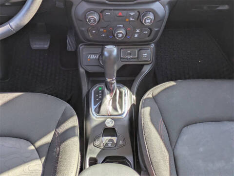 2023 Jeep Renegade Trailhawk