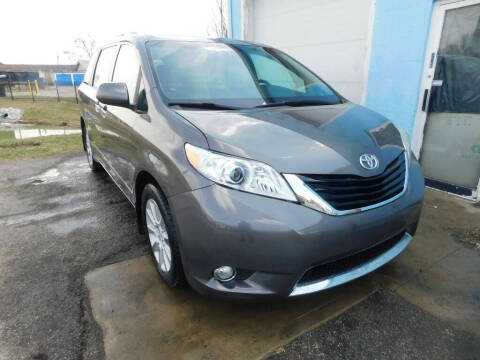 2015 Toyota Sienna for sale at Safeway Auto Sales in Indianapolis IN