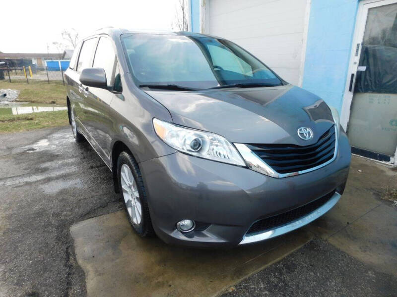 2015 Toyota Sienna for sale at Safeway Auto Sales in Indianapolis IN