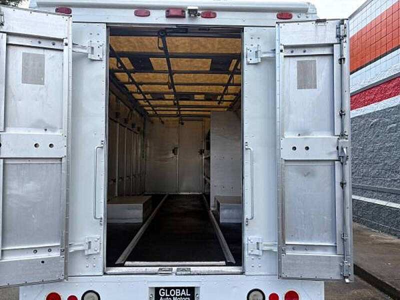 2007 Freightliner MT45 Chassis