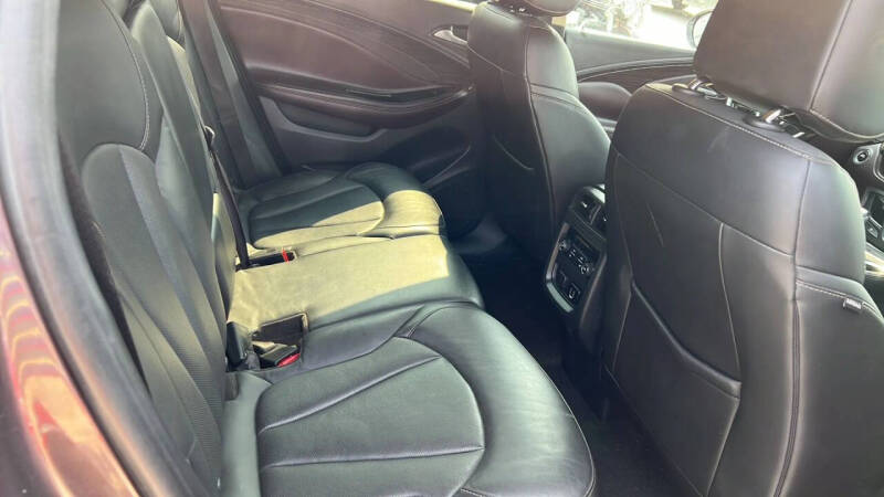 2017 Buick Envision Essence