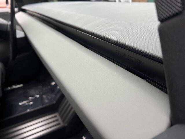 2024 Tesla Cybertruck