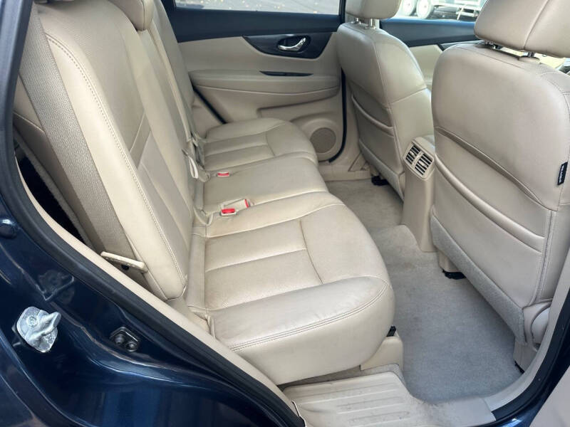 2015 Nissan Rogue SL