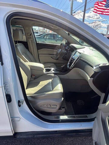 2016 Cadillac SRX Performance Collection