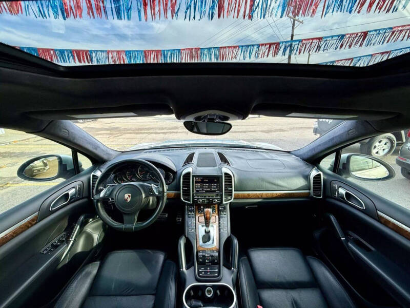 2011 Porsche Cayenne Turbo