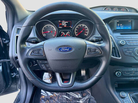 2017 Ford Focus ST