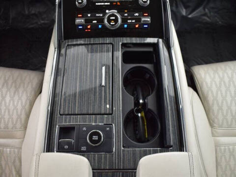 2023 Lincoln Navigator L Black Label