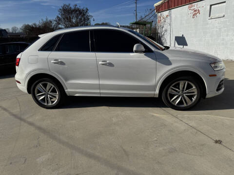 2017 Audi Q3 2.0T Premium Plus
