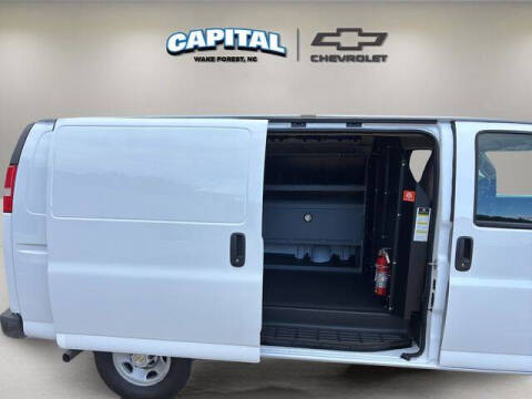 2025 Chevrolet Express 2500