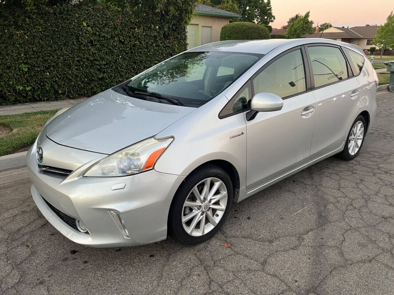 2012 Toyota Prius v for sale at AUTO 4 LESS in Fresno, CA