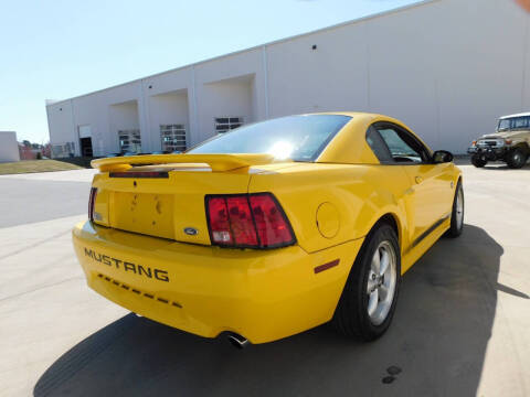 2004 Ford Mustang Mach 1 Premium