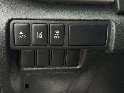 2022 Mitsubishi Eclipse Cross LE
