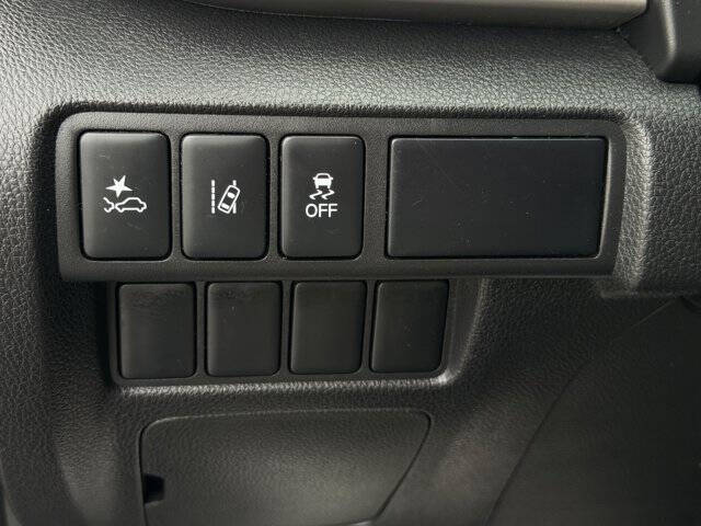2022 Mitsubishi Eclipse Cross LE